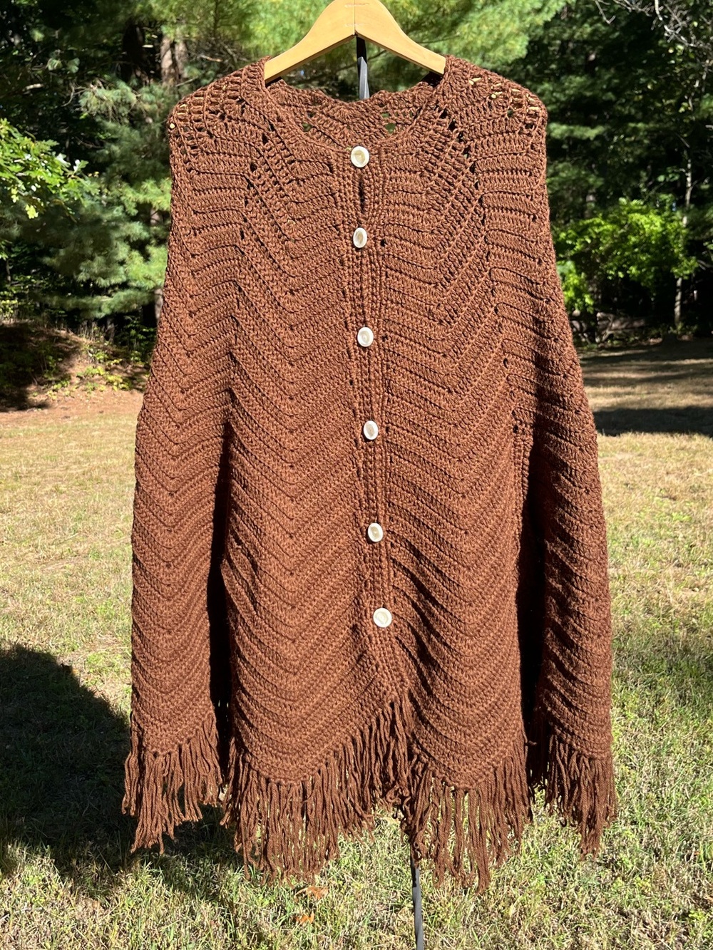 70s Handmade Knit Fringe Button-Up Cape Poncho Retro Fall Boho Cottagecore